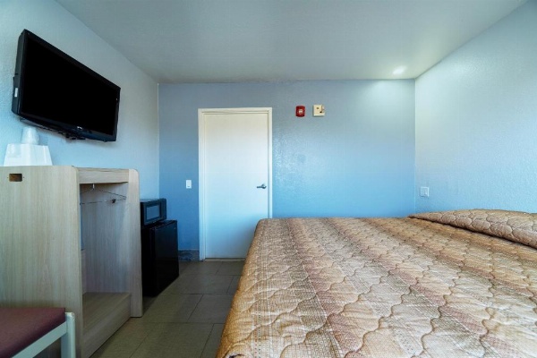 Xpress Inn & Extended Stays image 20